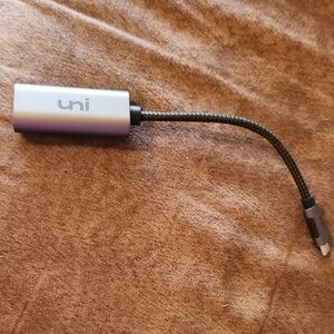 Uni Silver USB-C to HDMI Adapter